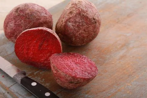 Preparing fresh beetroot Stock Photos
