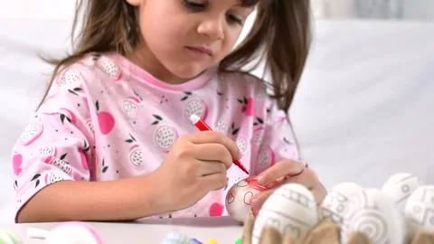 Preparing for Happy Easter day. Video stock 170826841