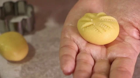 Preparing kahk cookies for happy Eid El Fitr Stock Footage 78572842