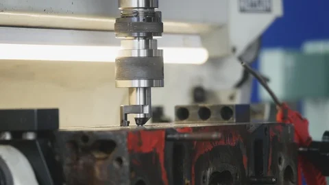 Preparing the machine for work. Car repair Stockbeeldmateriaal 94895869