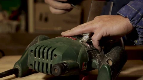 Preparing the milling machine for close-up work Stock Footage 100823660