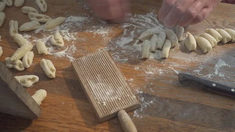 Preparing organic fresh handmade pasta Stock-Footage 113514801