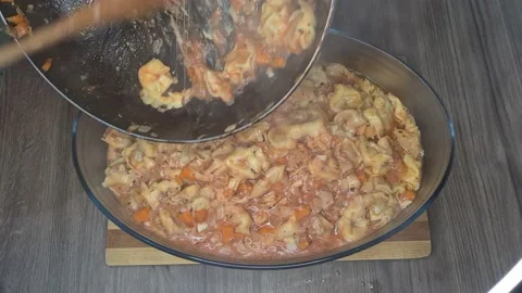 Preparing Pasta Vidéo 170842676