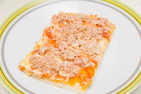 Preparing the pizza dough with cheese Stock-Fotos