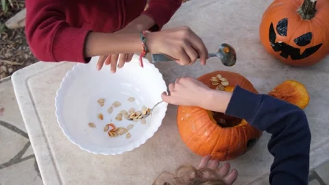 Preparing pumpkin for Halloween. Stock Footage 231613328