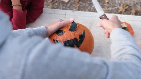 Preparing pumpkin for Halloween. Stock Footage 231613769