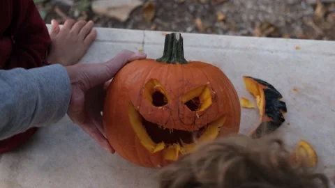 Preparing pumpkin for Halloween. Stock Footage 231613785