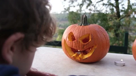 Preparing pumpkin for Halloween. Stock Footage 231613801