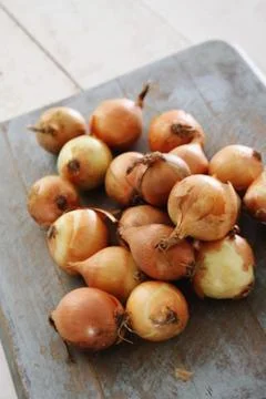 Preparing raw onions Stock Photos
