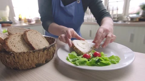 Preparing sandwiches Stock Footage 46487234