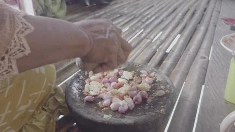 Preparing Shallots and Garlic Traditional Kitchen Indonesia - No Audio Vídeos de archivo 332485836