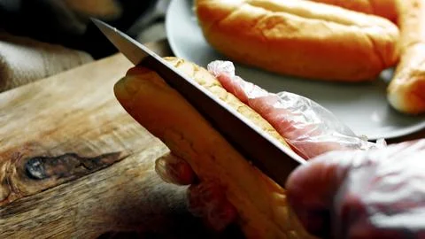Preparing Soft Buns for BBQ Bratwurst — Low Side Angle Stock Photos