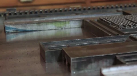 Preparing text block for printing 動画素材 59186097