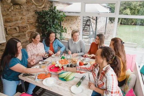 Preparing Their Dinner Fotos Stock