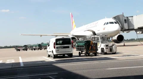 Preparing for  unloading of the aircraft  after landing Stock Footage 41376521