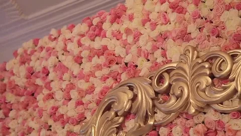 Preparing Wall from the Flowers of the roses Stockbeeldmateriaal 69261882