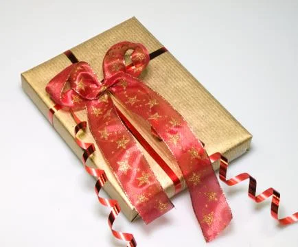 Present in gold and red Foto stock