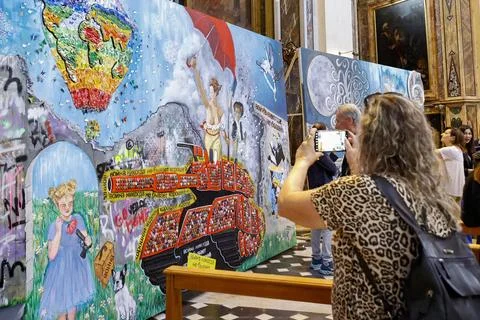 Presentation of the work 'Pop Peace of Art' in Piazza del Popolo in Rome, Italy  Foto stock