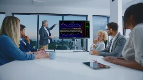 Presenting of figures and charts 스톡 동영상 168276566