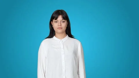 Presenting by swiping the screen. Stock Footage 167911064