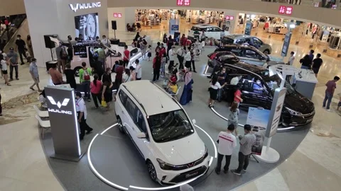 Presenting various Wuling products with advanced technology Stock Footage 206445779