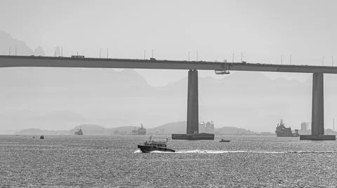 Presidente Costa e Silva Bridge, popularly known as the Rio-Niteri Bridge, ov Stock Photos