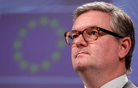 Press conference on the code of practice signed by online platforms to fight dis Stock-Fotos