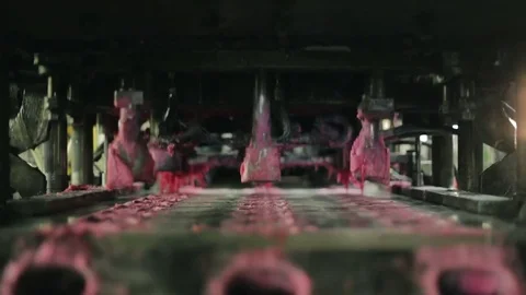 Pressing Machine Stockbeeldmateriaal 73190728