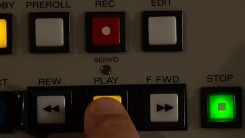 Pressing the play buttons  Vídeo Stock 114509540