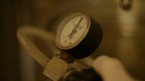 Pressure manometer Stock-Footage 119604334