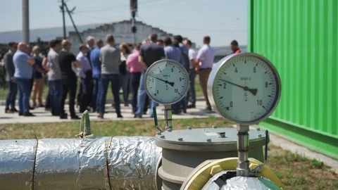 Pressure Measurement Device With Arrows Movements Close- Up 4K. Blurred Crowd Stock Footage 109128161