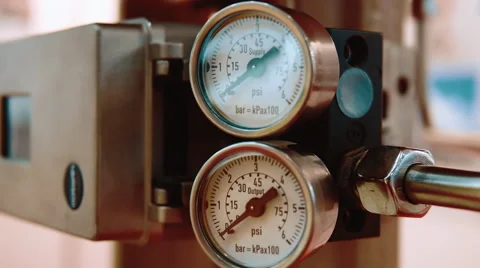 Pressure measurement Stock Footage 51784185
