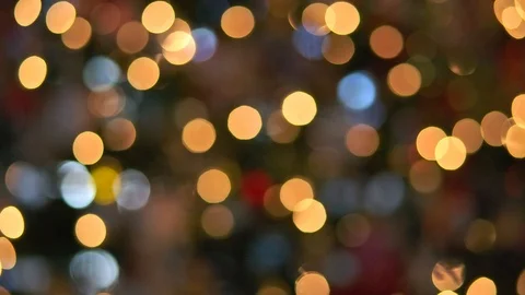 Pretty Christmas Tree Close Up Tracking Shot Lights Bokeh And Ornaments 動画素材 122605214