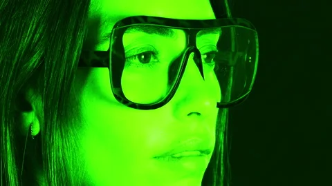 A pretty female with glasses Video stock 319936731