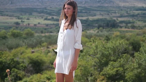 Pretty young woman Stock Footage 86984119