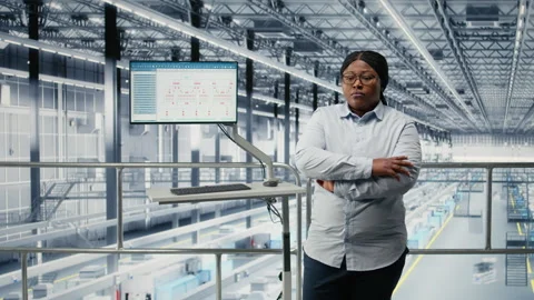 Preventing downtime, microchip and portrait of woman Video stock 333379685