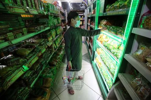 Prices of basic commodities increased in budget 2021-22 Pakistan, Peshawar - 10  Stock Photos