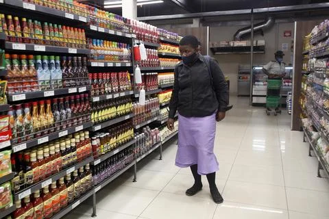 Prices of basic goods stabilize in Zimbabwe - 08 Sep 2020 Foto stock