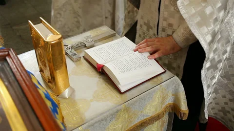 Priest during a wedding ceremony Stock Footage 30618488
