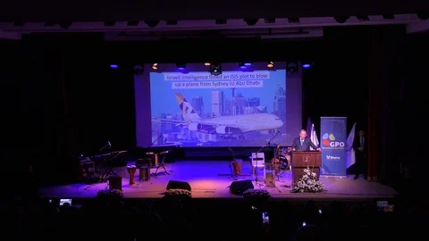 Prime Minister Benjamin Netanyahu talking about ISIS plot to blow up a plane Vídeos de archivo 99889725
