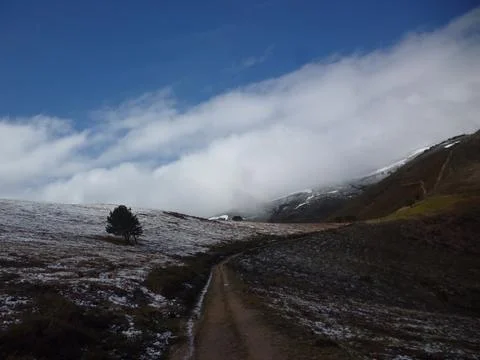 Primitive route to Santiago de Compostela stretch Los Hospitales Stock-Fotos