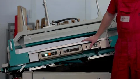 A printer machine into action 스톡 동영상 109555692