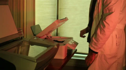 Printer repair man 스톡 동영상 36009750