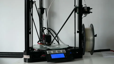 Printing plastic object with plastic wire filament on 3D Printer. Video stock 116101309