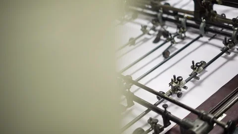 Printing press white paper assembling and printing offset machine Видео 128653944