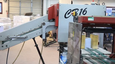 Printing process in printing factory. print 库存影片 119375878