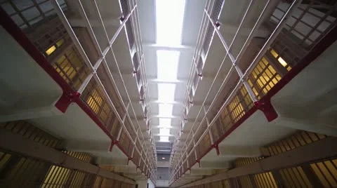 Prison jail cell tilt down 25p Vidéo 21363800