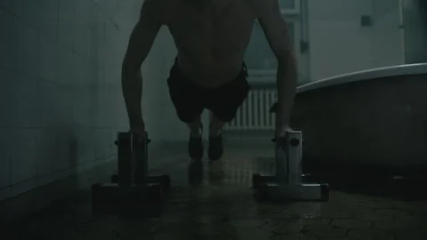 A prisoner doing pushups in jail 스톡 동영상 259678464