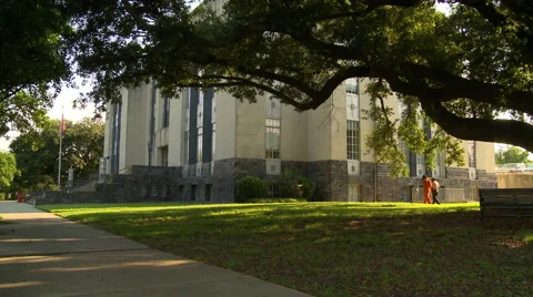 Prisoner in orange at Courthouse Stock Footage 42653854