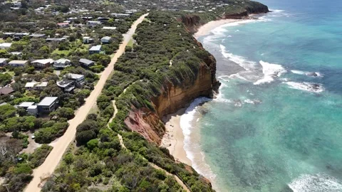 Pristine White Sands and Emerald Waters of the Untamed Australian Coast Vídeos de archivo 314564428